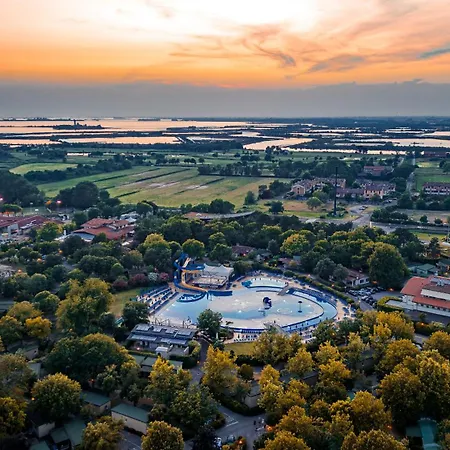 Villaggio Turistico Europa منتزه العطل غرادو