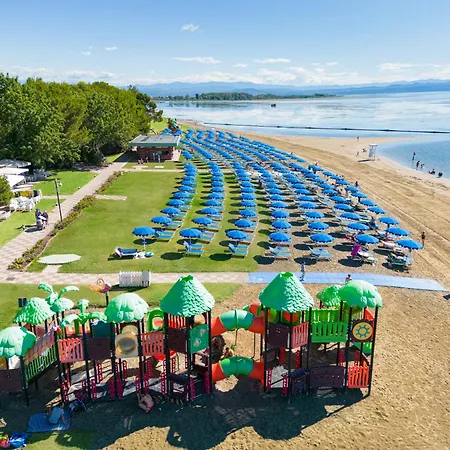 Prázdninový areál Villaggio Turistico Europa 4*